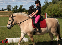 Mimmi rider på Carissto 2009